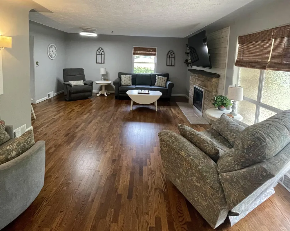 1202 W Oliver Street Owosso City, MI 48867
