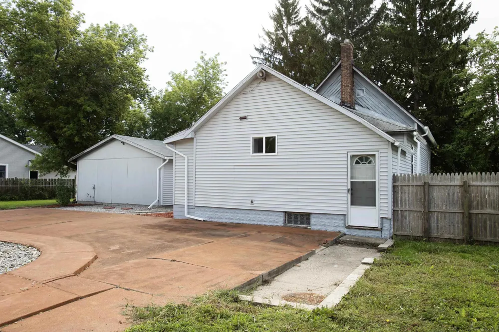 2636 Henry Street Port Huron City, MI 48060