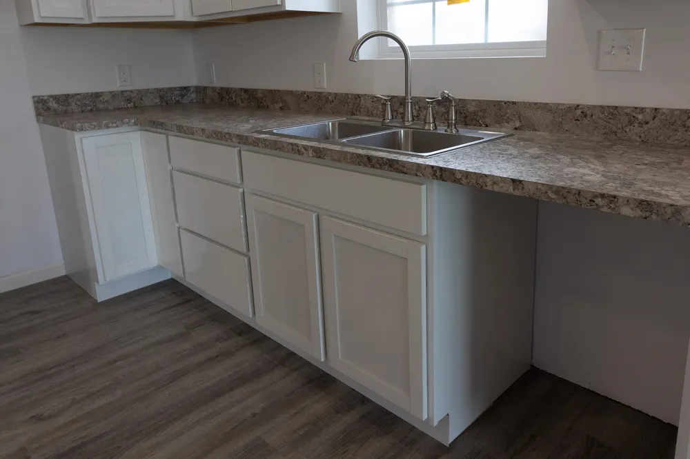 10428 Carroll Road Columbus Township, MI 48063