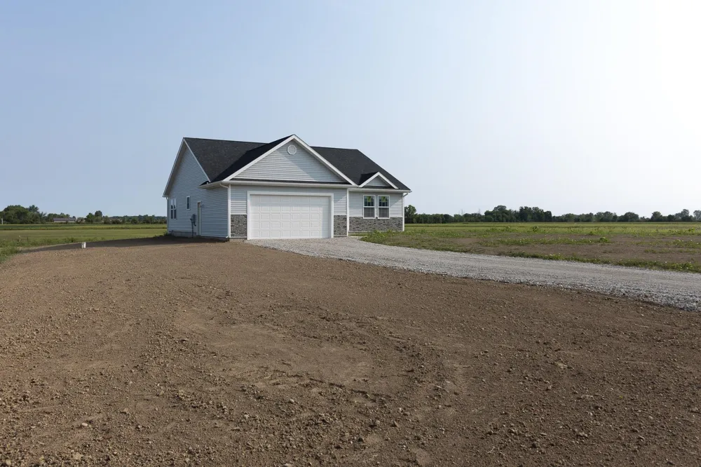10428 Carroll Road Columbus Township, MI 48063