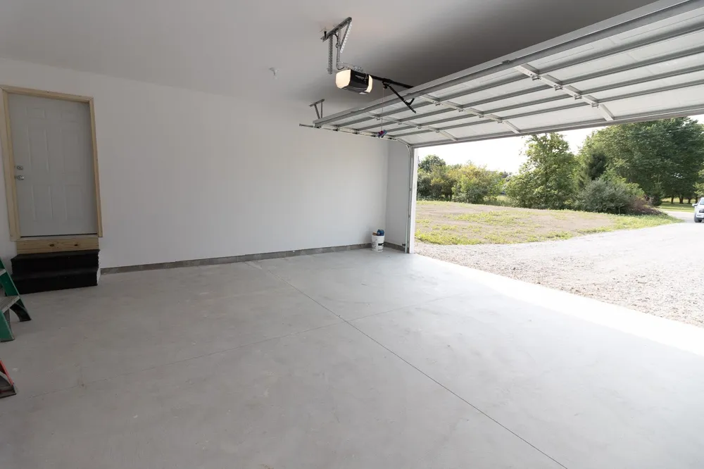 10428 Carroll Road Columbus Township, MI 48063