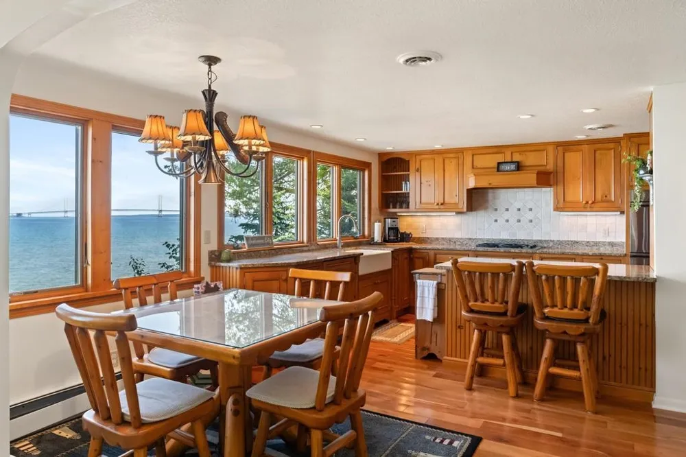 1308 Wenniway Wawatam Township, MI 49701