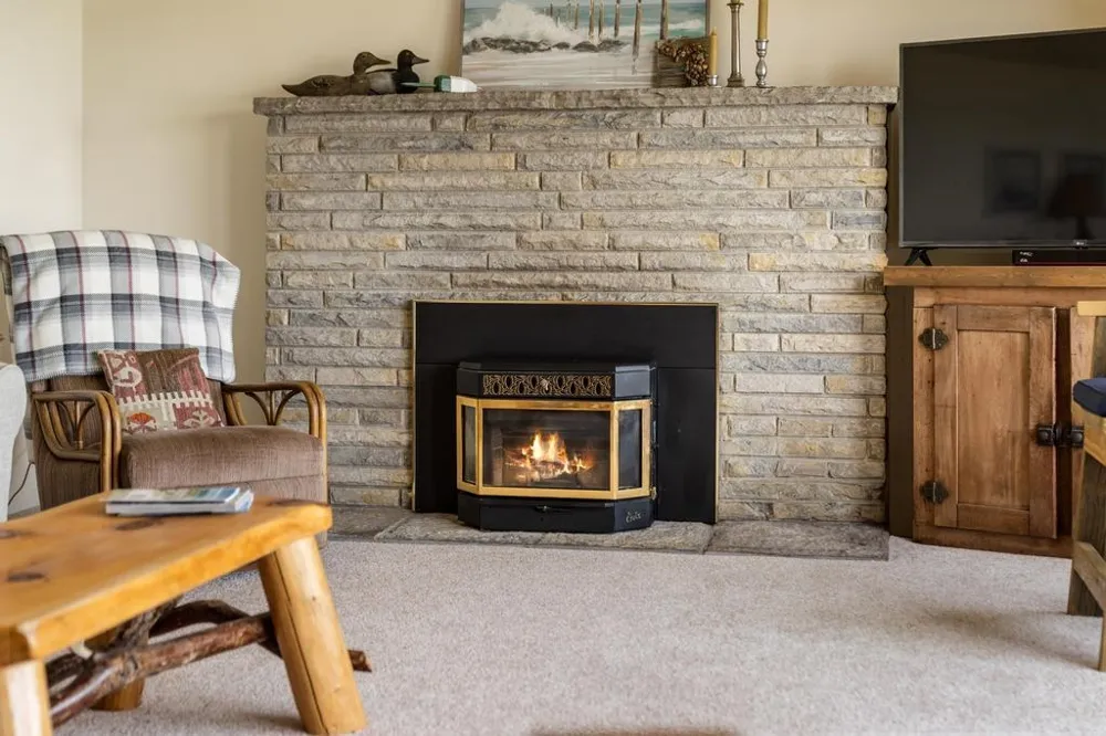 1308 Wenniway Wawatam Township, MI 49701