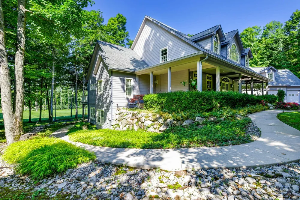 11511 Mountainwoods Drive Weldon Township, MI 49683