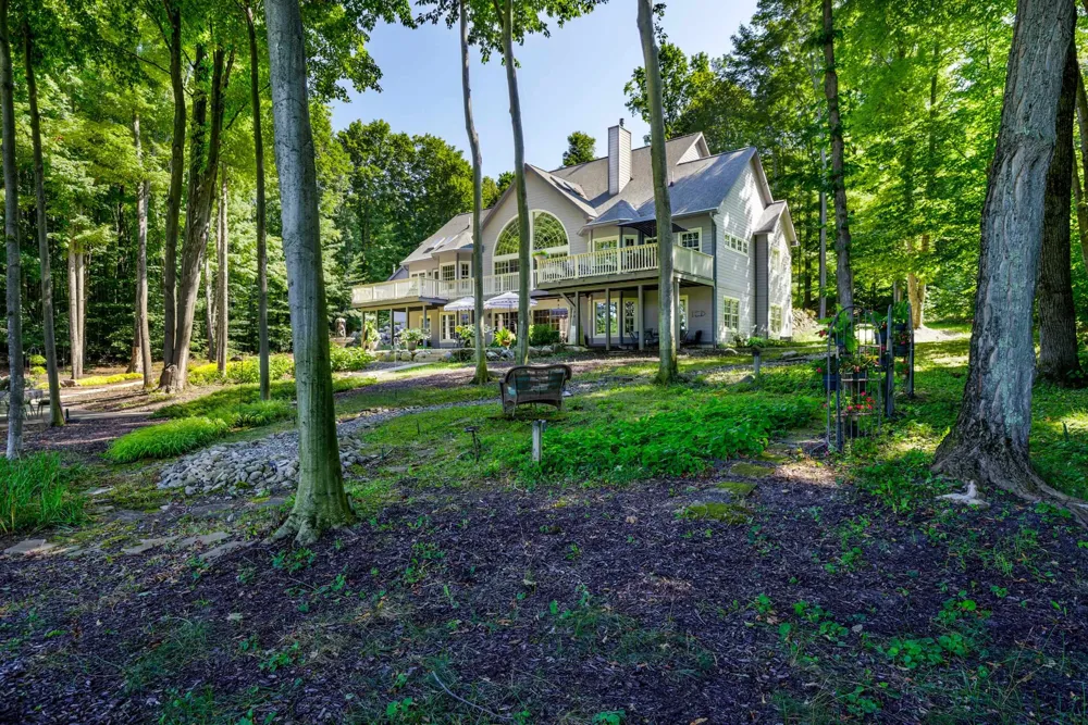 11511 Mountainwoods Drive Weldon Township, MI 49683