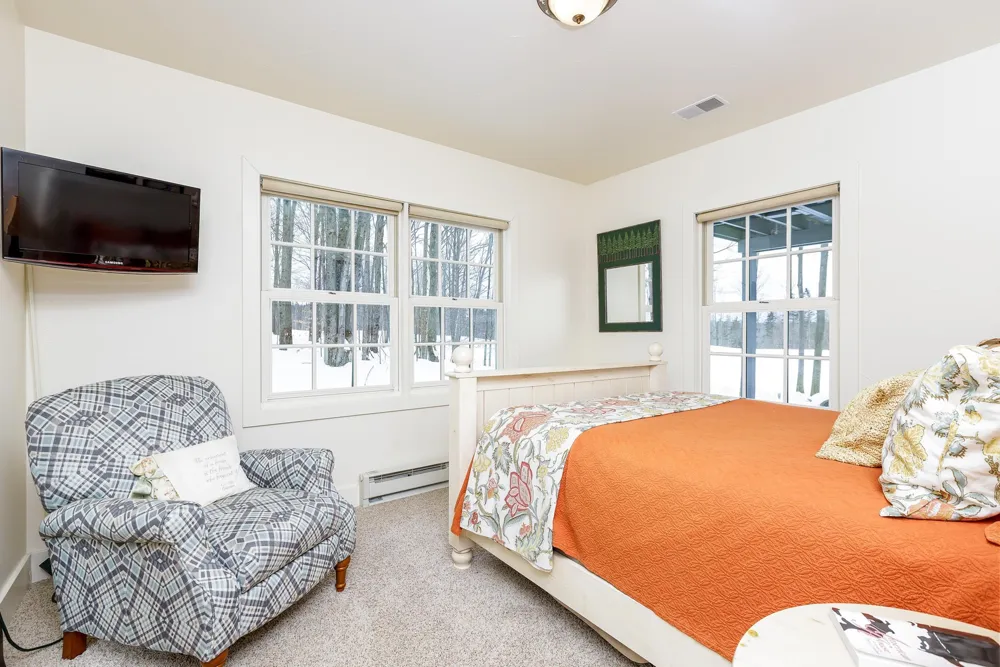 11511 Mountainwoods Drive Weldon Township, MI 49683