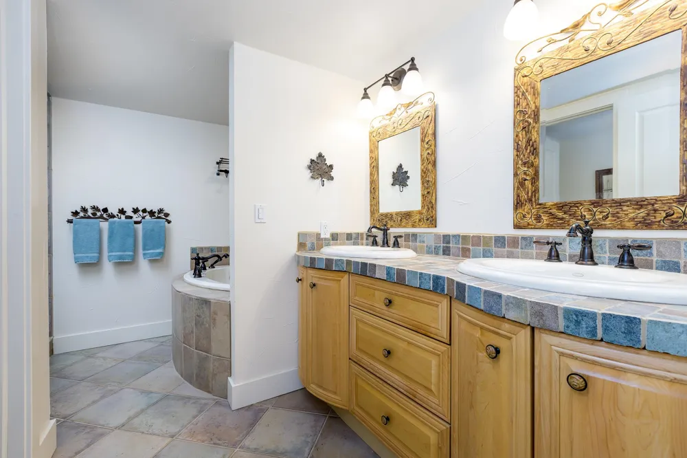 11511 Mountainwoods Drive Weldon Township, MI 49683