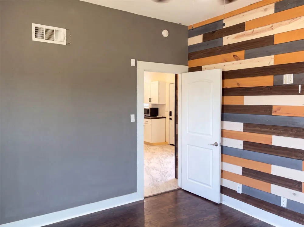 606 Cedar Street Seymour, TX 76380