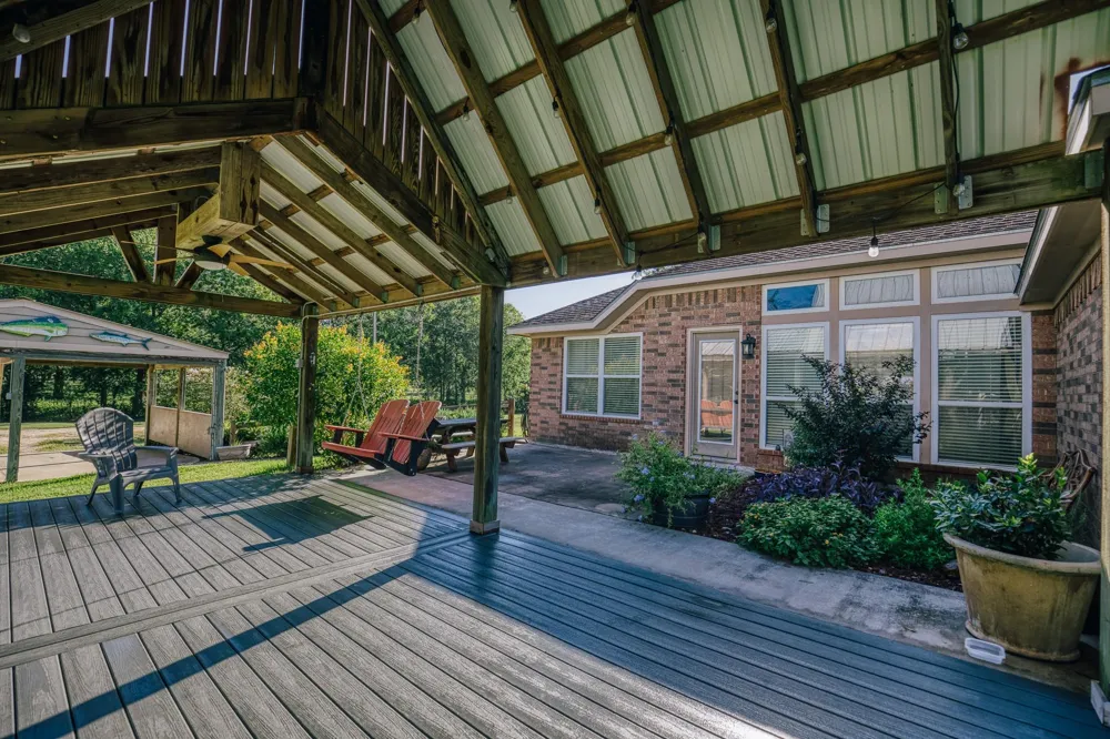 4851 County Road 135 Road Wharton, TX 77488