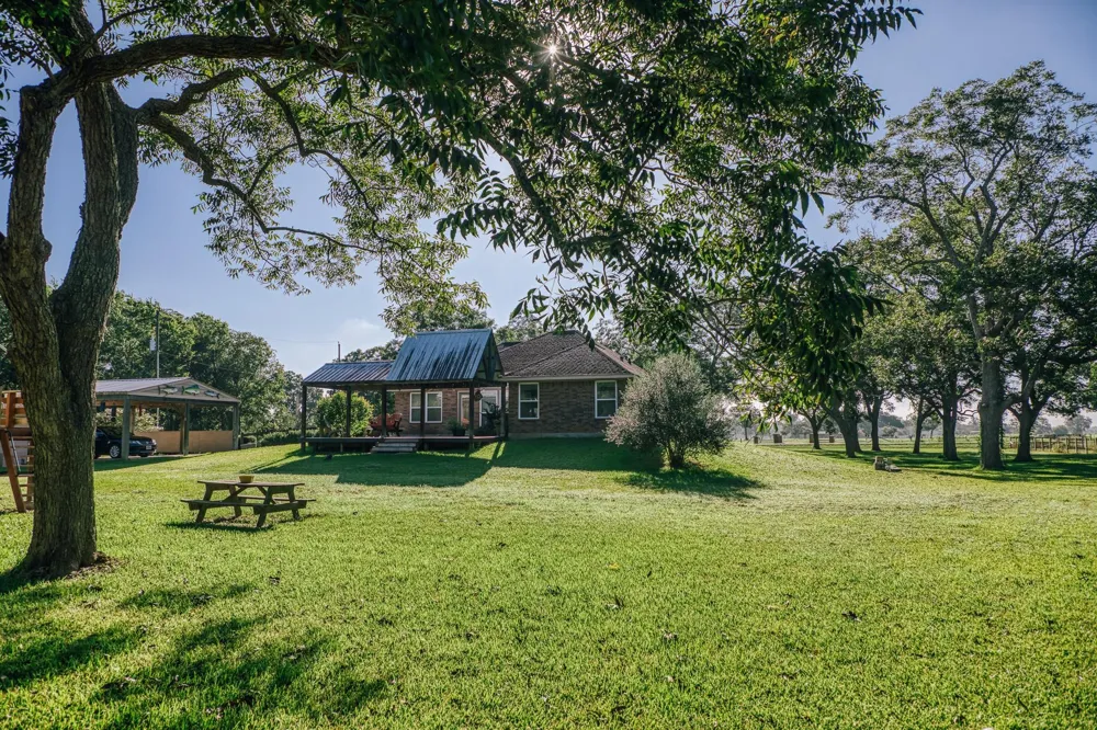 4851 County Road 135 Road Wharton, TX 77488