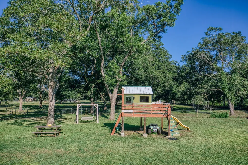 4851 County Road 135 Road Wharton, TX 77488