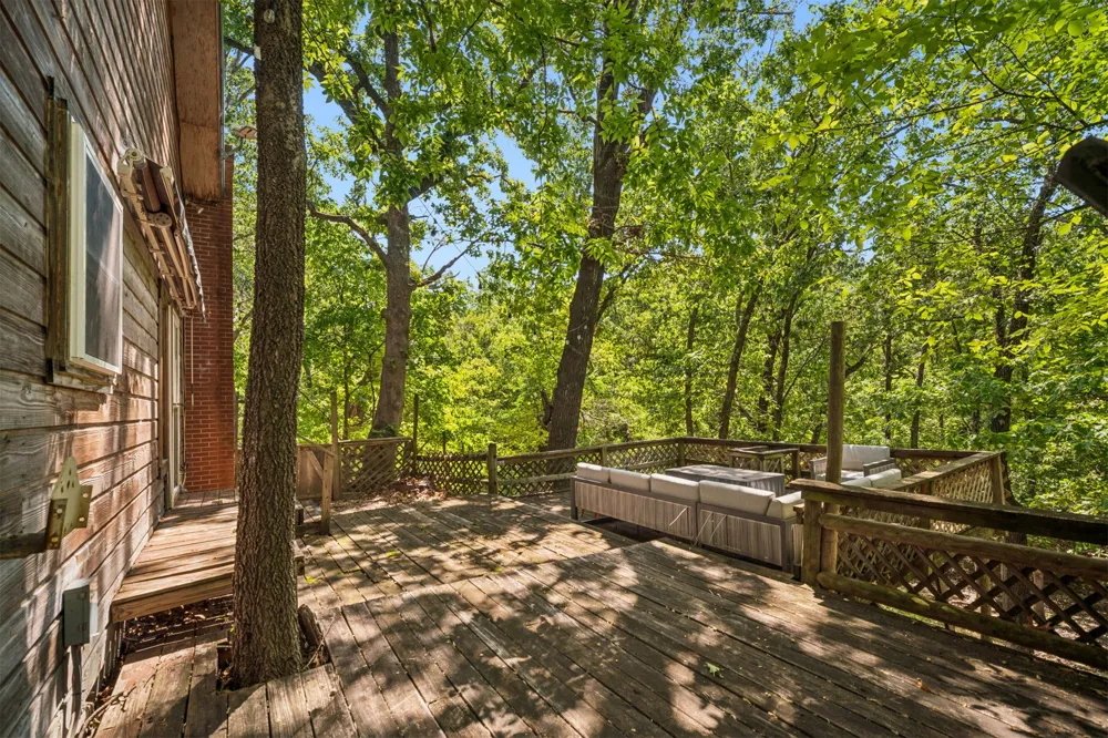 136 Oak Ridge Drive Salina, OK 74365
