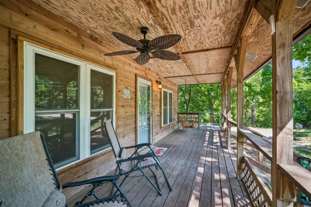 136 Oak Ridge Drive Salina, OK 74365