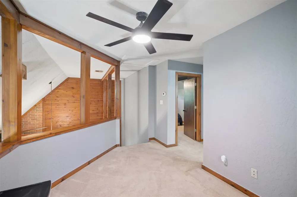 136 Oak Ridge Drive Salina, OK 74365