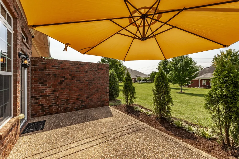 1309 Waxwing Dr Hermitage, TN 37076