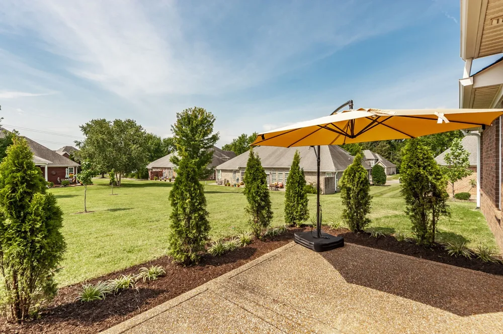 1309 Waxwing Dr Hermitage, TN 37076