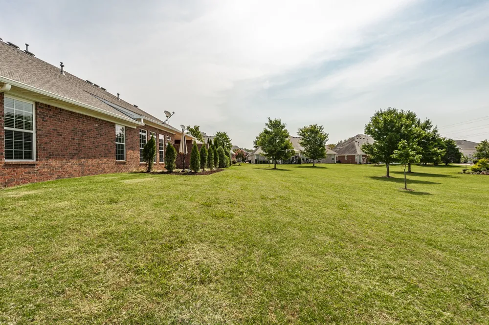 1309 Waxwing Dr Hermitage, TN 37076