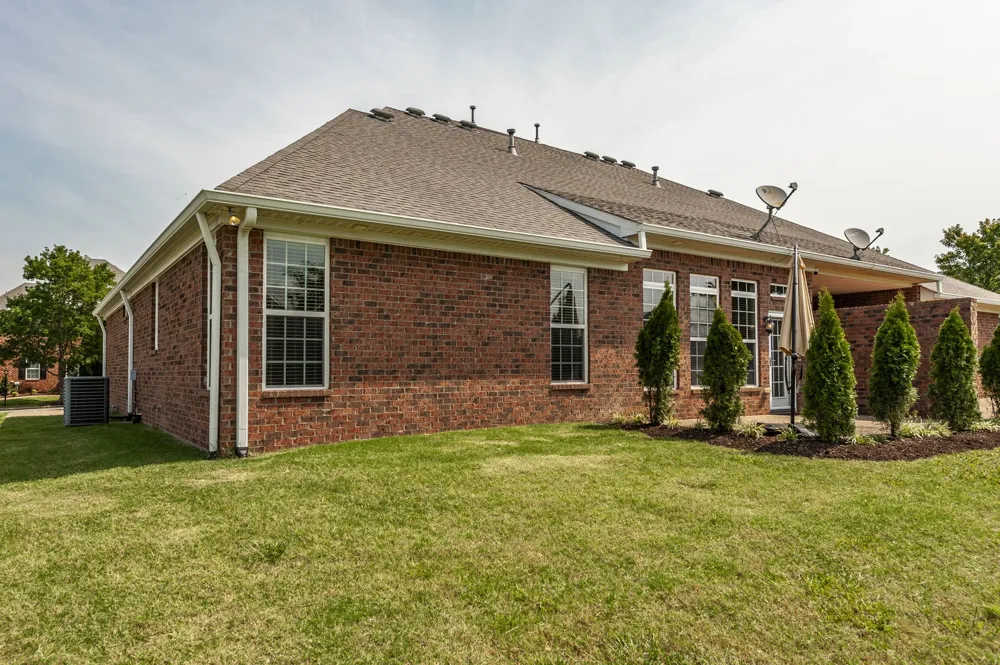1309 Waxwing Dr Hermitage, TN 37076