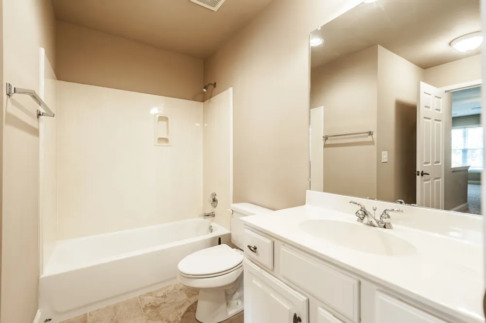 1309 Waxwing Dr Hermitage, TN 37076