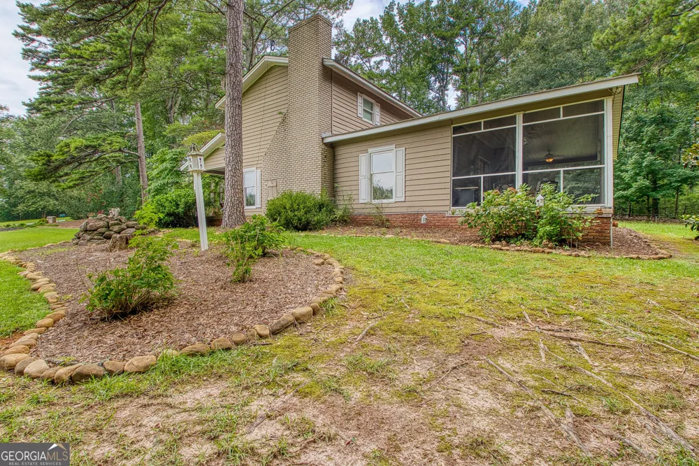 160 Sandy Lake CIR Fayetteville, GA 30214
