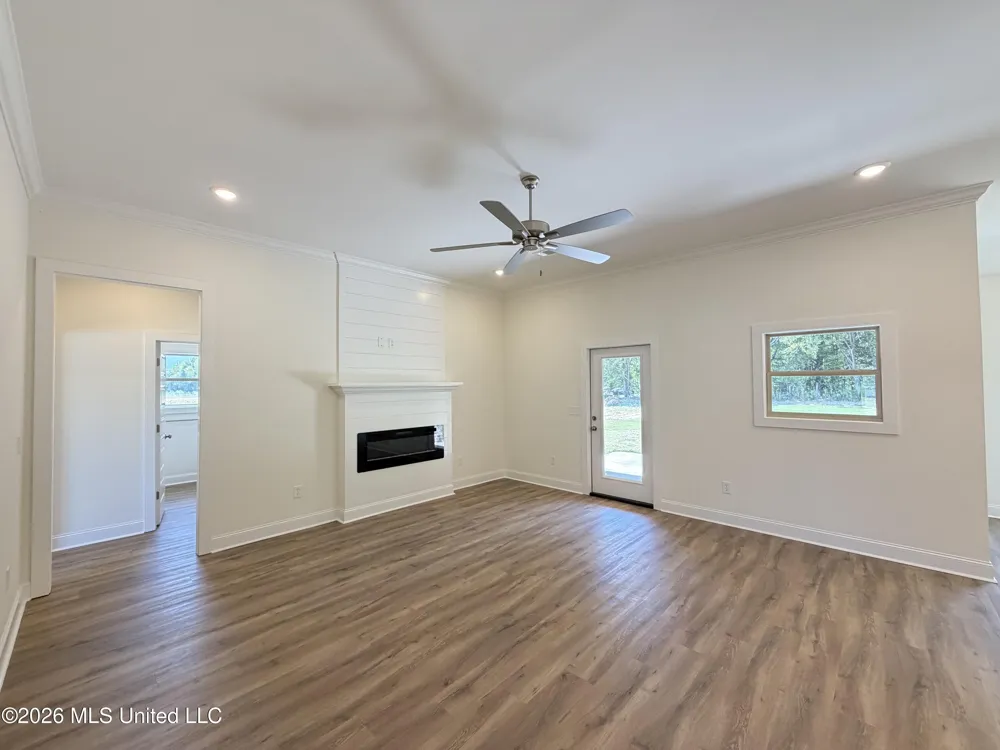 113 Newport Drive Canton, MS 39046