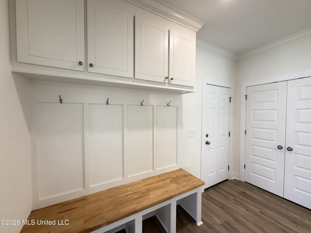 113 Newport Drive Canton, MS 39046