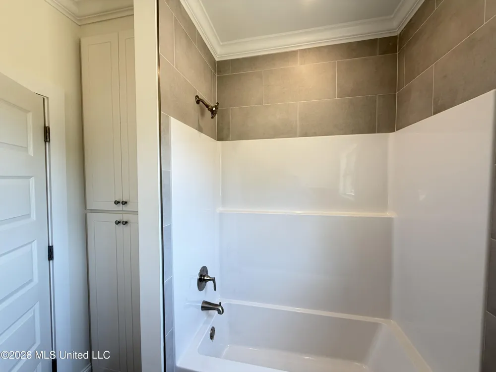 113 Newport Drive Canton, MS 39046