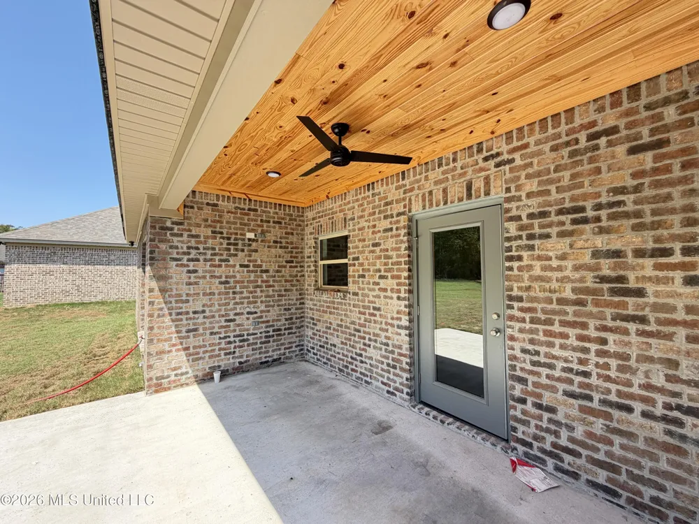 113 Newport Drive Canton, MS 39046