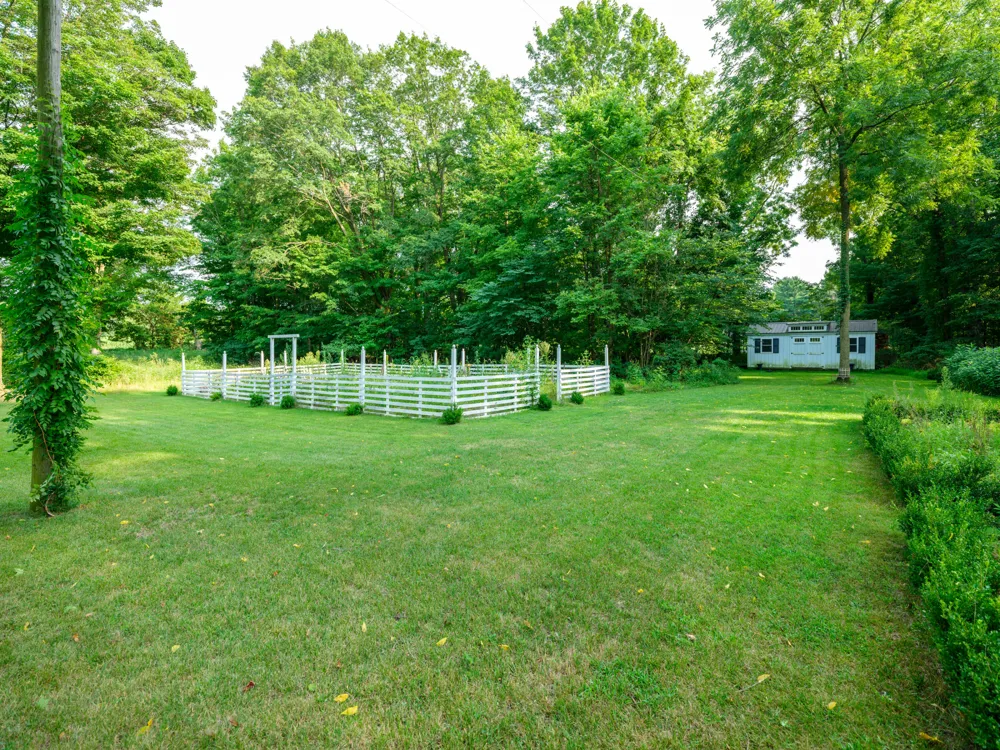 58522 Farrand Road Colon, MI 49040