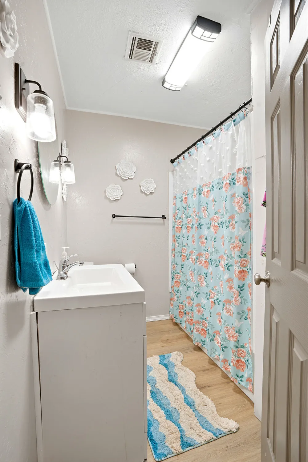 619 Crownpoint Ada, OK 74820