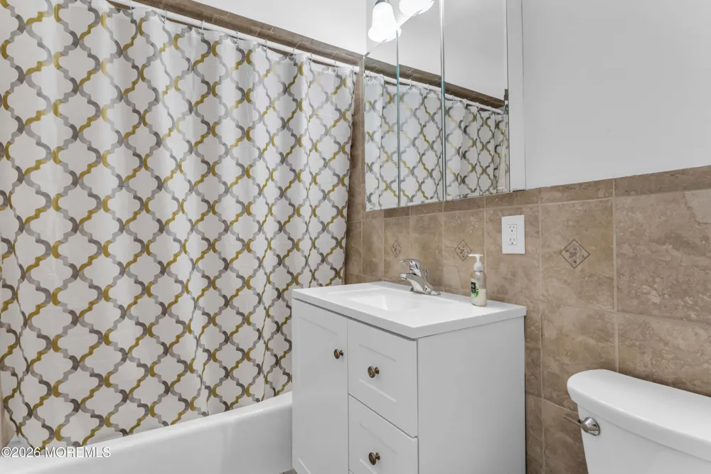 89 Wilson Avenue Parlin, NJ 08859