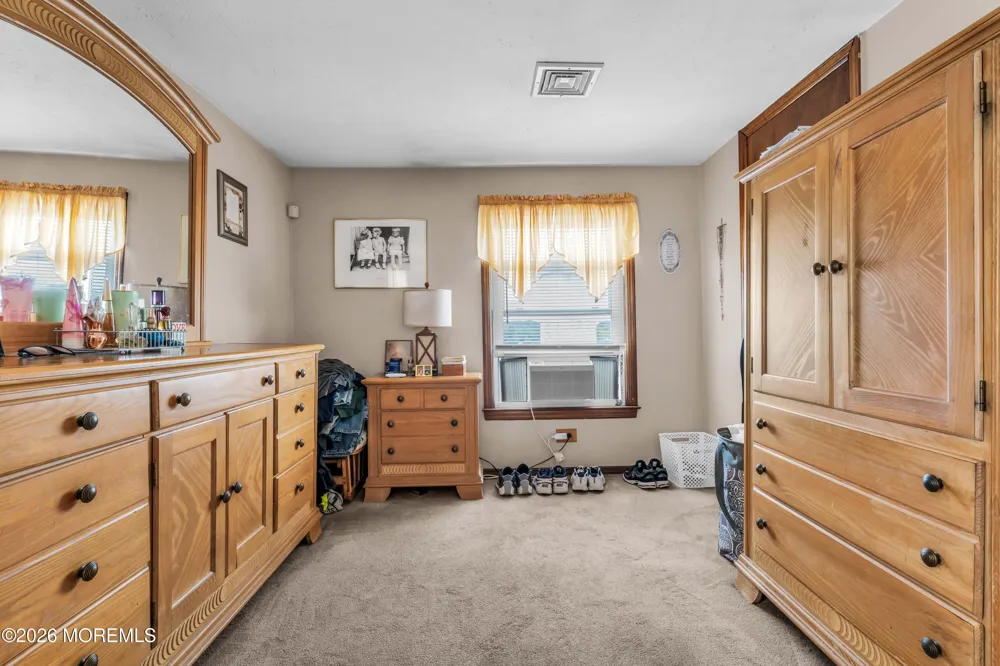 89 Wilson Avenue Parlin, NJ 08859