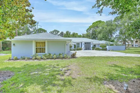 2307 FAIRWAY LANE