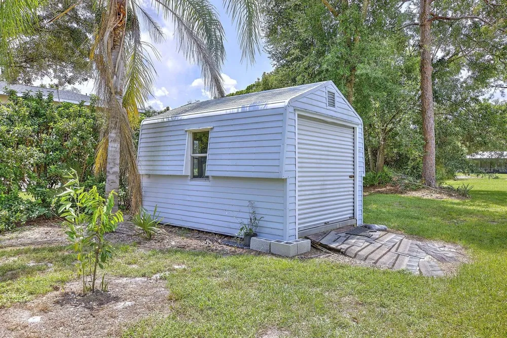 2307 FAIRWAY LANE Sebring, FL 33872