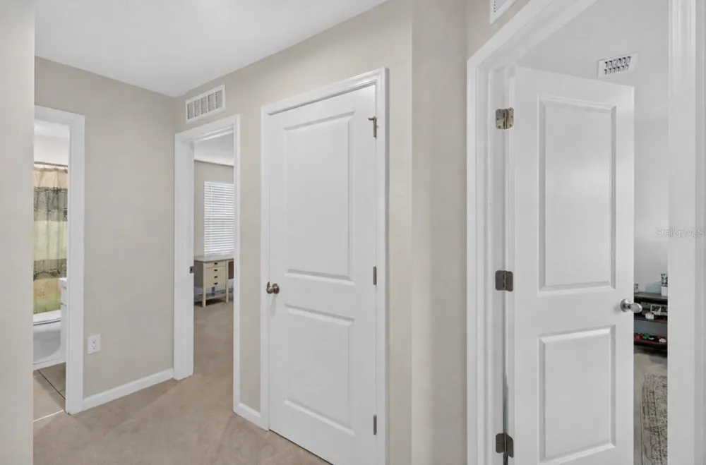 662 EAGLE LANDING BOULEVARD Winter Haven, FL 33880