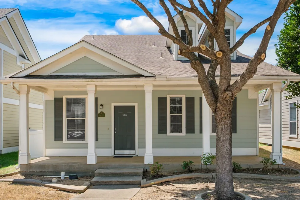 9810 Walnut Hill Drive Providence Village, TX 76227