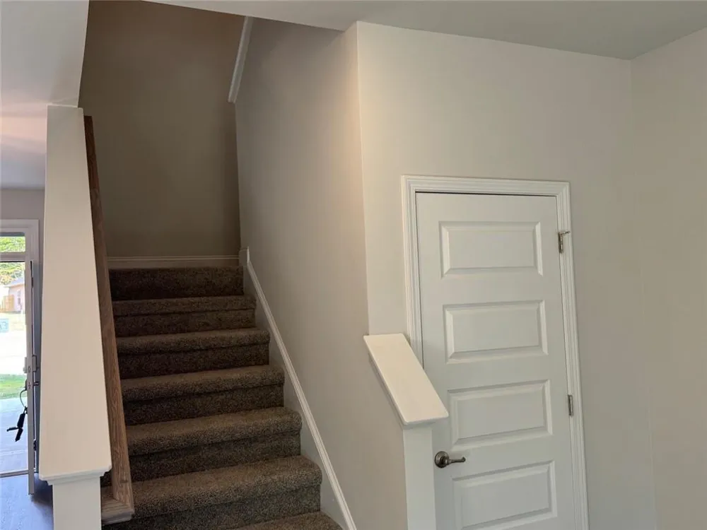216 Magnolia Villas Drive Cornelia, GA 30531