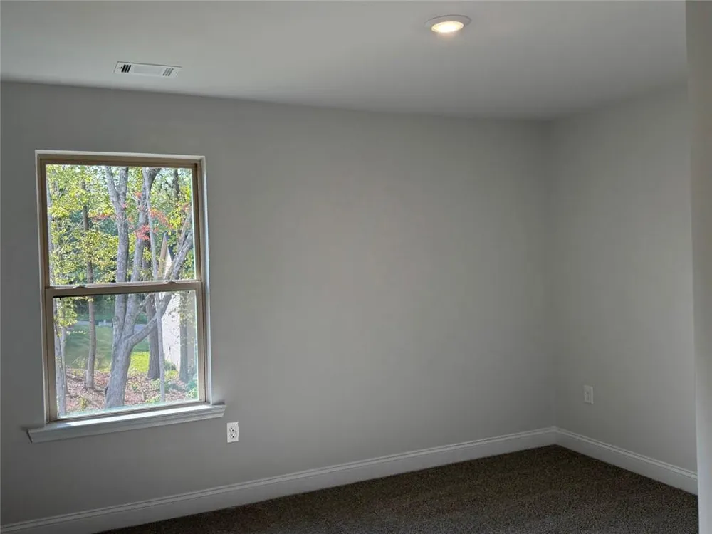 216 Magnolia Villas Drive Cornelia, GA 30531