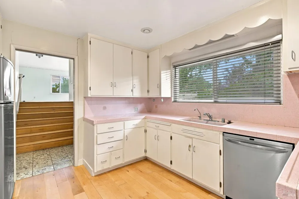 8607 Cypress Avenue Cotati, CA 94931