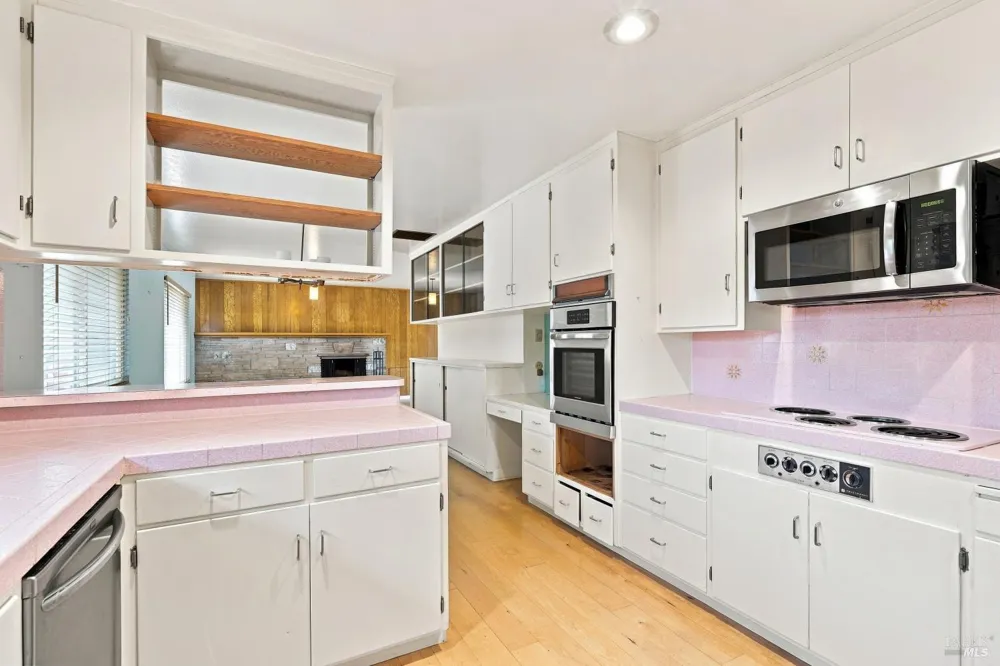8607 Cypress Avenue Cotati, CA 94931