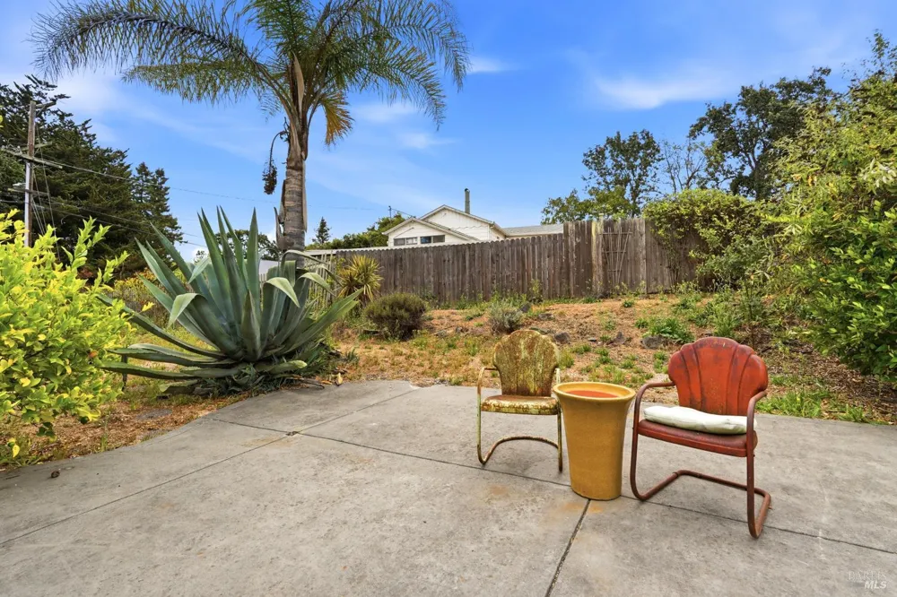 8607 Cypress Avenue Cotati, CA 94931