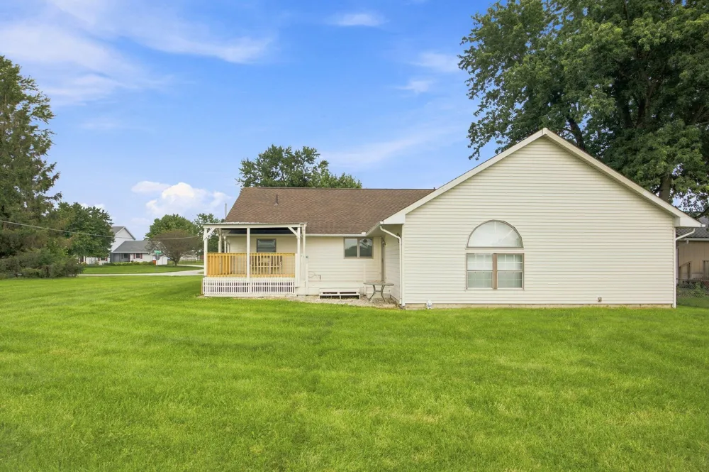 213 S Park Drive Monticello, IN 47960