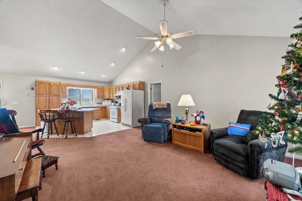 213 S Park Drive Monticello, IN 47960