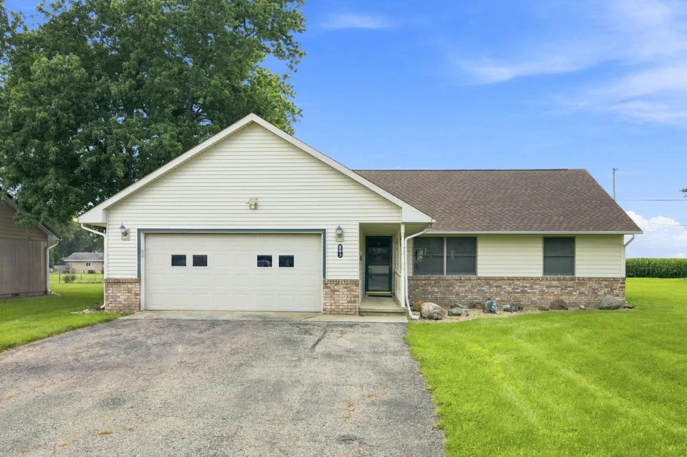213 S Park Drive Monticello, IN 47960