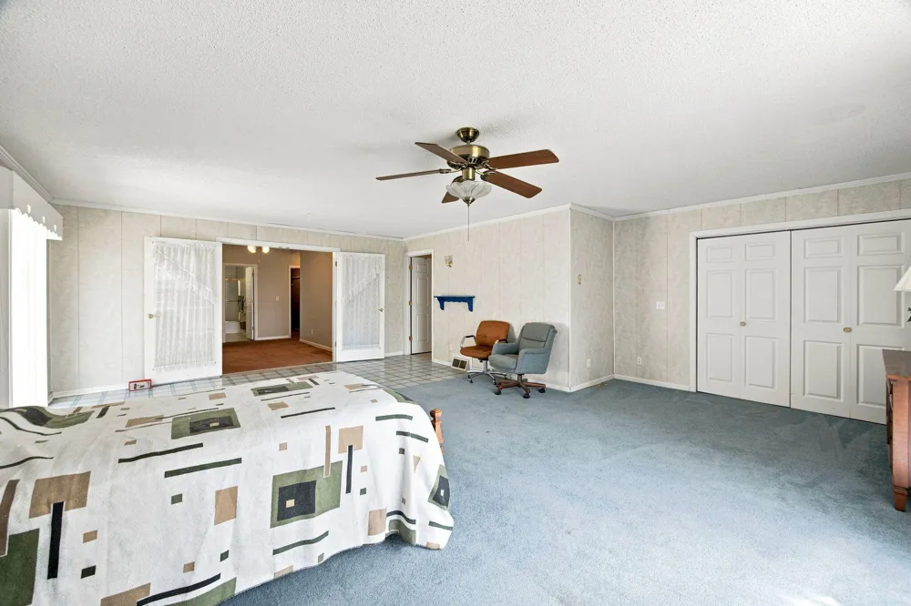 213 S Park Drive Monticello, IN 47960