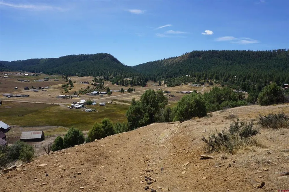 941 975,995 & 1027 Hurt Drive Pagosa Springs, CO 81147