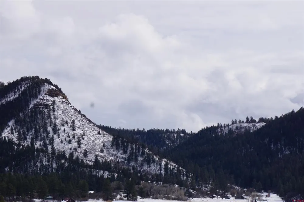 941 975,995 & 1027 Hurt Drive Pagosa Springs, CO 81147