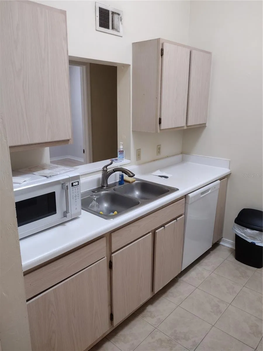 2360 SW ARCHER ROAD #510 Gainesville, FL 32608