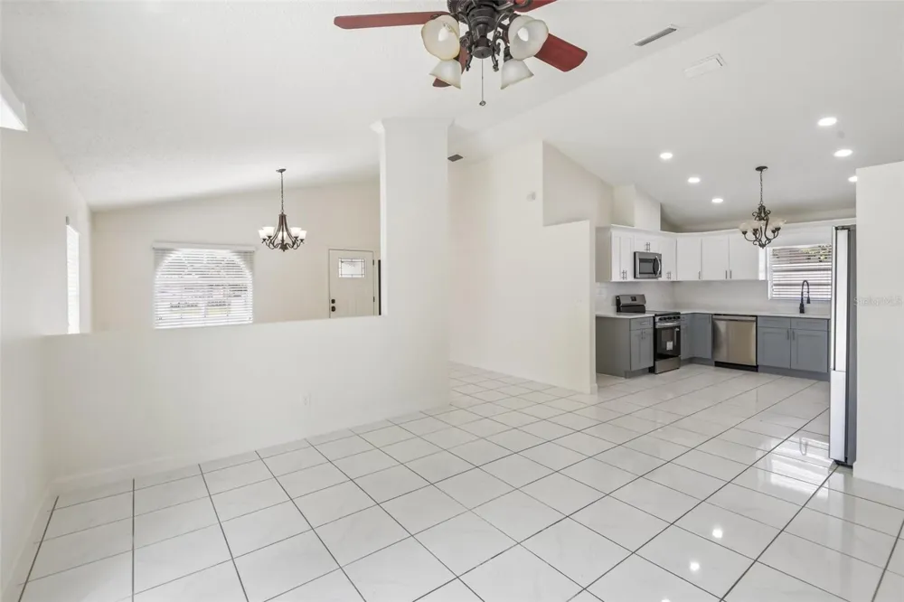 7001 CLARK AVENUE Tampa, FL 33614