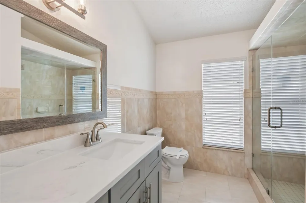 7001 CLARK AVENUE Tampa, FL 33614
